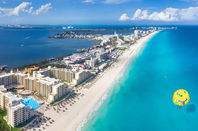 You are currently viewing Budget Friendly Beach Hotels in Destin That Don’t Suck